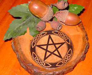 Wooden altar pentacle with Acorns